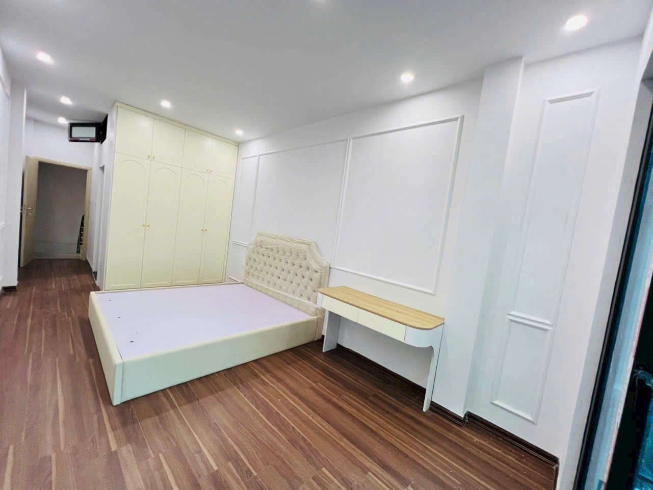 LÔ GÓC NHÀ ĐẸP FULL ĐỒ - NGÕ NÔNG - Ô TÔ GẦN -TT VĂN QUÁN HÀ ĐÔNG DT 33M 5 TẦNG - Ảnh 3