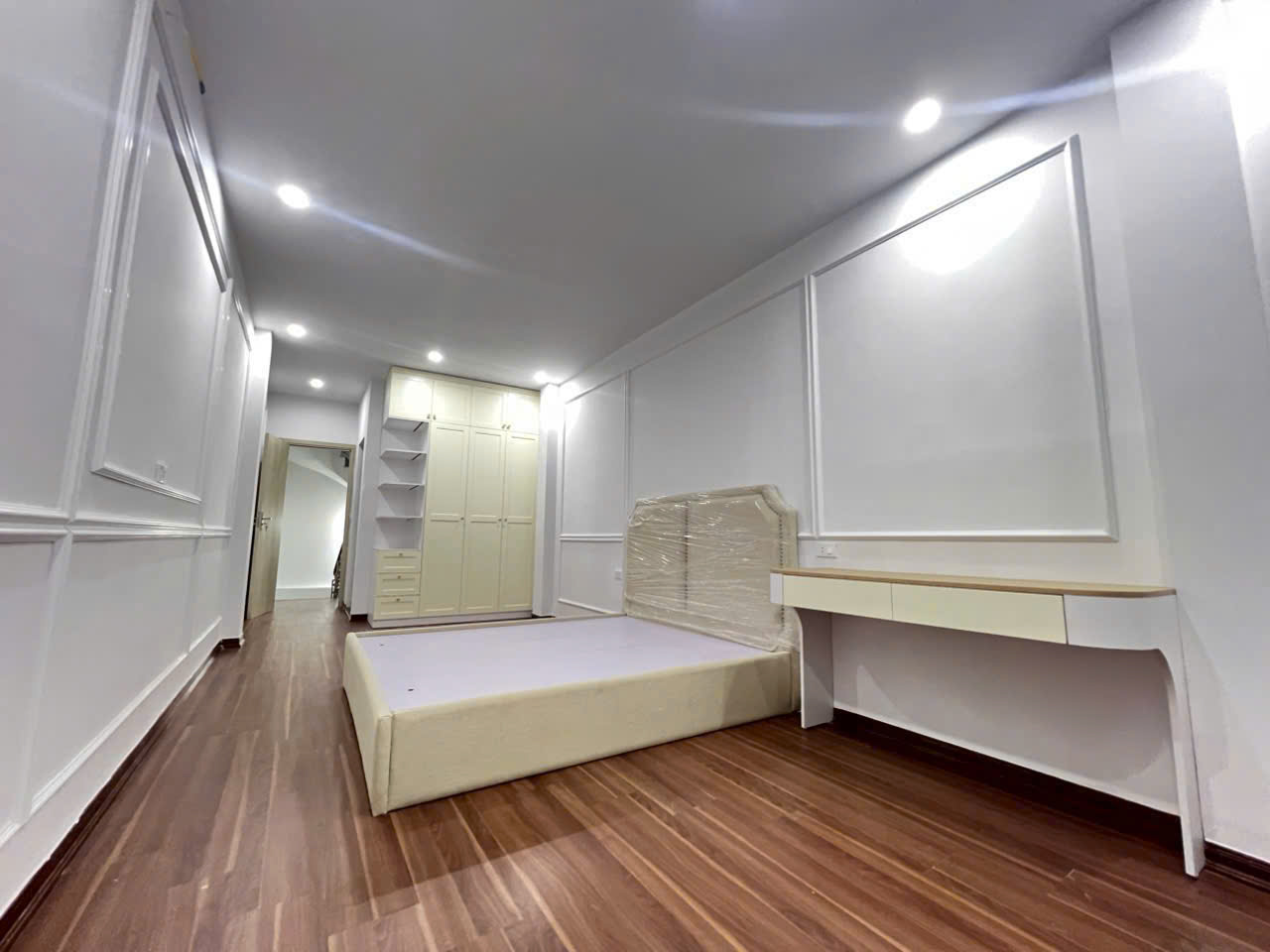 LÔ GÓC NHÀ ĐẸP FULL ĐỒ - NGÕ NÔNG - Ô TÔ GẦN -TT VĂN QUÁN HÀ ĐÔNG DT 33M 5 TẦNG - Ảnh 4