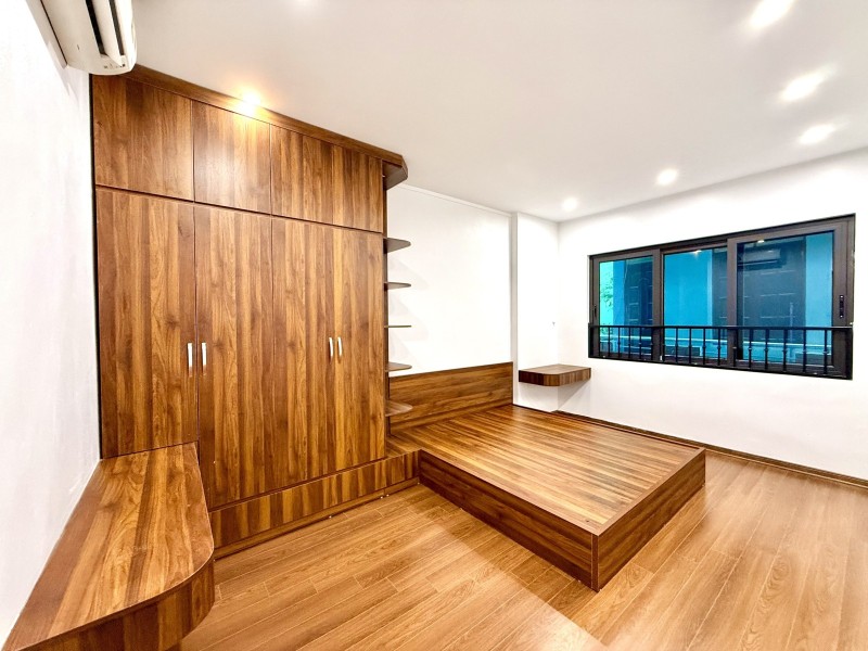 NHÀ ĐẸP BÁN GẤP - TRẦN CUNG  - NGÕ ĐẸP, Ô TÔ ĐỖ CỬA, MUA LÀ Ở NGAY 48M2 - 10.7 TỶ - Ảnh 2