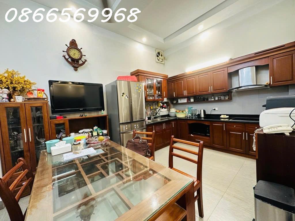 NHÀ PHÂN LÔ NGUYÊN HỒNG – 65M² x 6 TẦNG – VỈA HÈ Ô TÔ TRÁNH – KINH DOANH SẦM UẤT – 33 TỶ - Ảnh 1