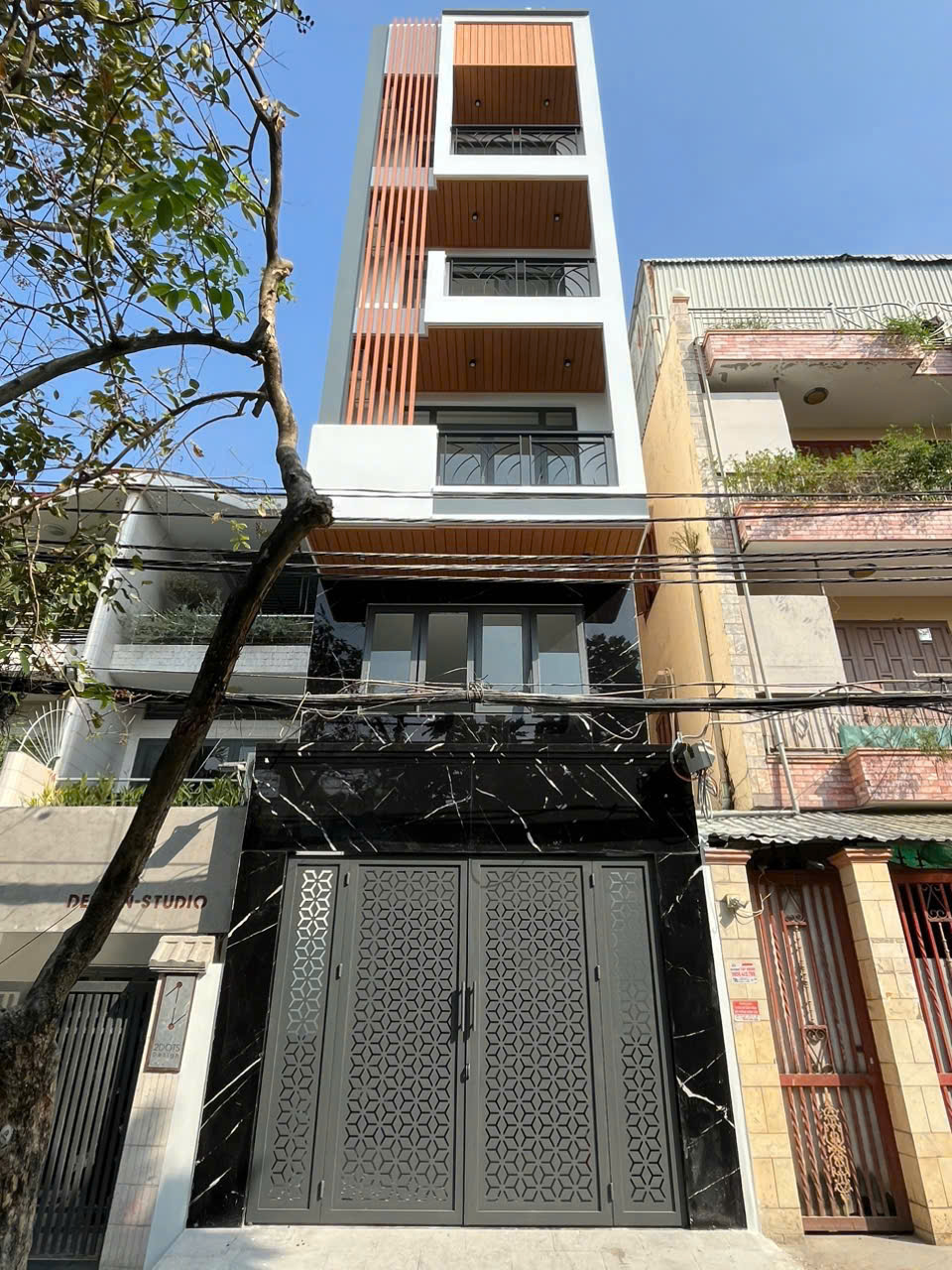 BÁN NHÀ 5 LẦU, MẶT TIỀN ĐƯỜNG SỐ PHƯỜNG TÂN QUY, QUẬN 7 - Ảnh 2