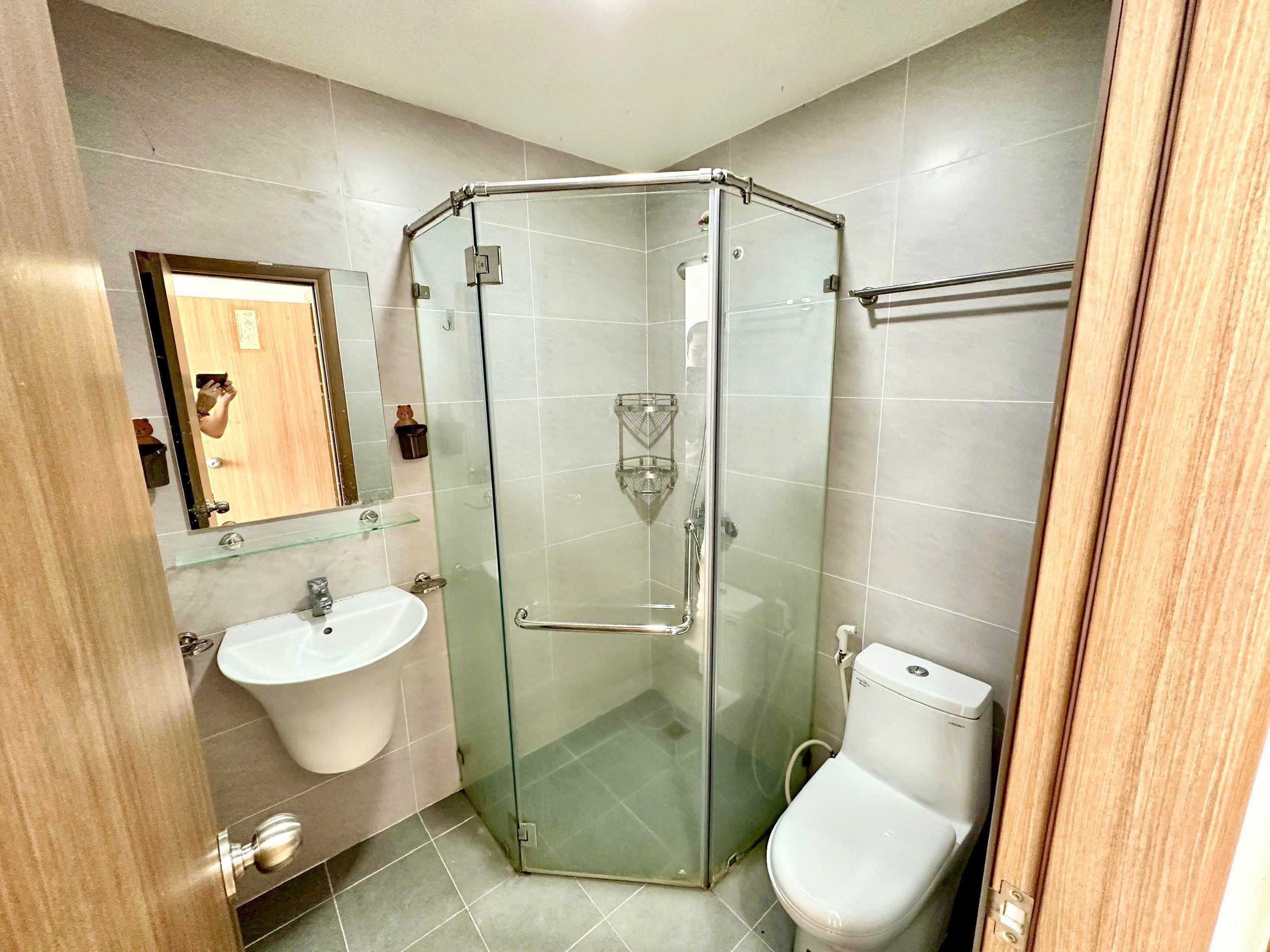 Bình Dương ! Mình chính chủ cần bán căn hộ B21.20 full nội thất và thiết bị. Tel : 0917789279 ( - Ảnh 1