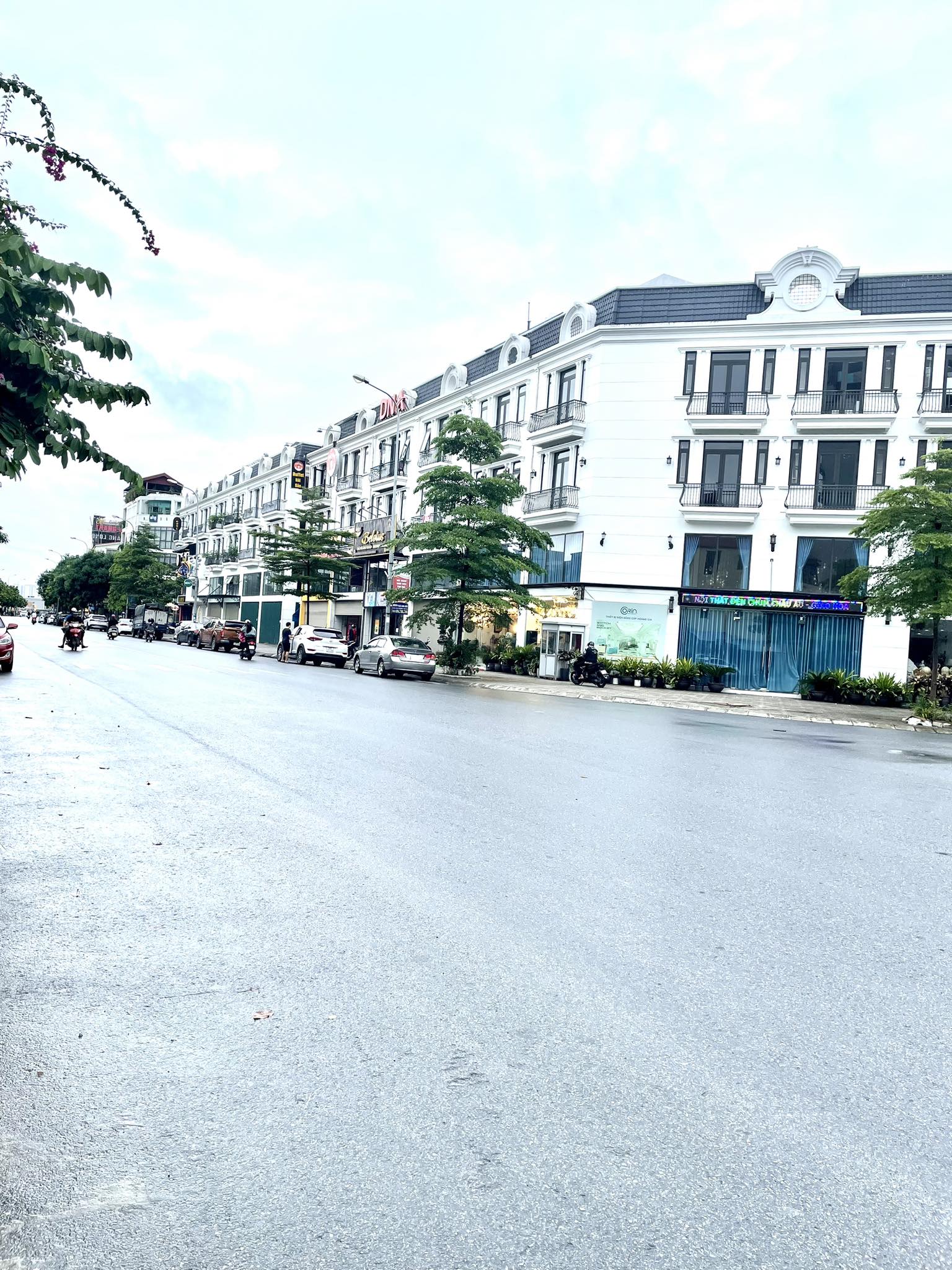 Bán nhà mặt phố Lý Thánh Tông/Trâu Quỳ,78m2 đường 40m 2 mặt tiền 6 tầng, đầu tư - Ảnh 1