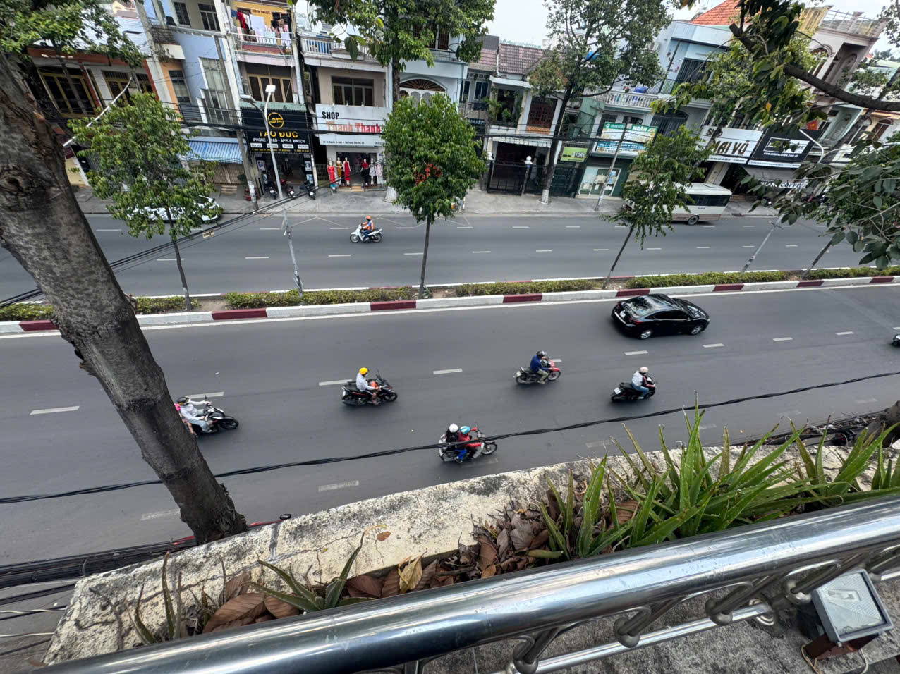 CHÍNH CHỦ CHO THUÊ NHÀ NGUYÊN CĂN KP6 TÂN TIẾN - BIÊN HÒA - ĐỒNG NAI, 1 trệt 2 lầu - Ảnh 1