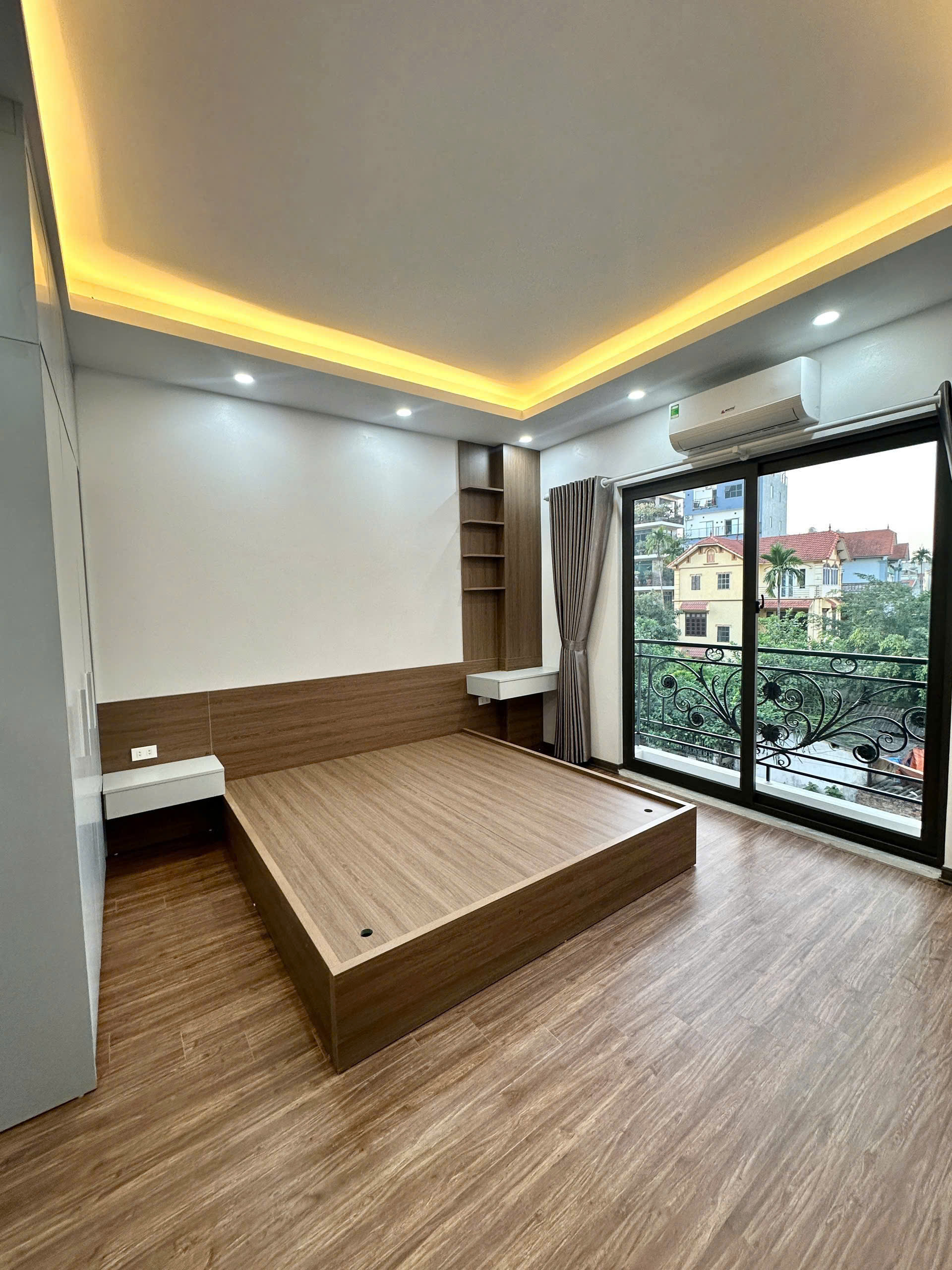 Chính chủ bán nhà ở An Dương Vương, xây mới 100%, có thang máy - Ảnh 1