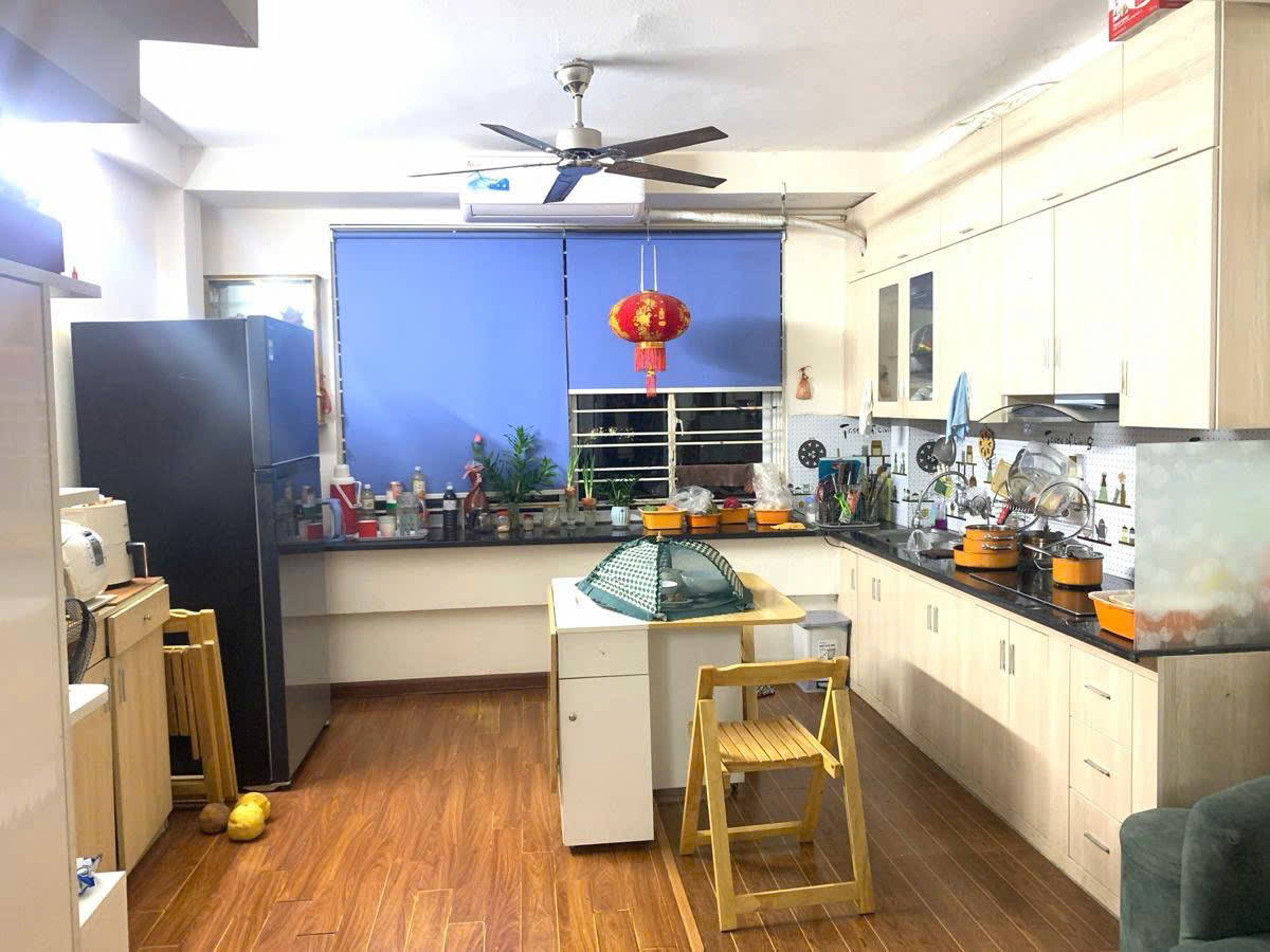 Chính chủ bán gấp nhà ngõ rộng nông, kinh doanh, ngõ 69  Quan Nhân; DT: 47m2, 4 tầng. 8,45 tỷ. - Ảnh 3