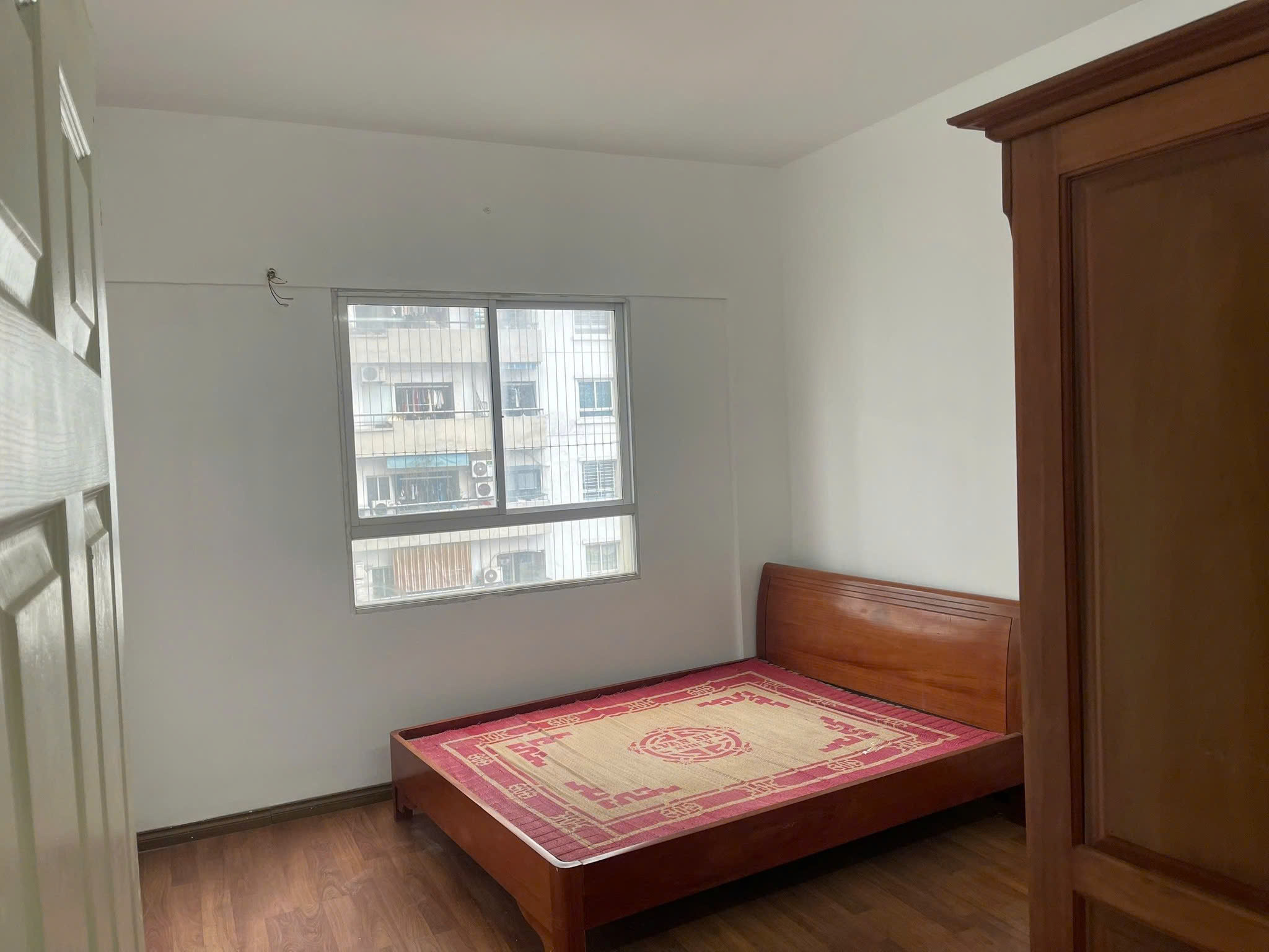 Cho thuê căn hộ chung cư 105m2 3PN, 2WC tại chung cư CT3 KĐT Văn Khê, Hà Đông. - Ảnh 1