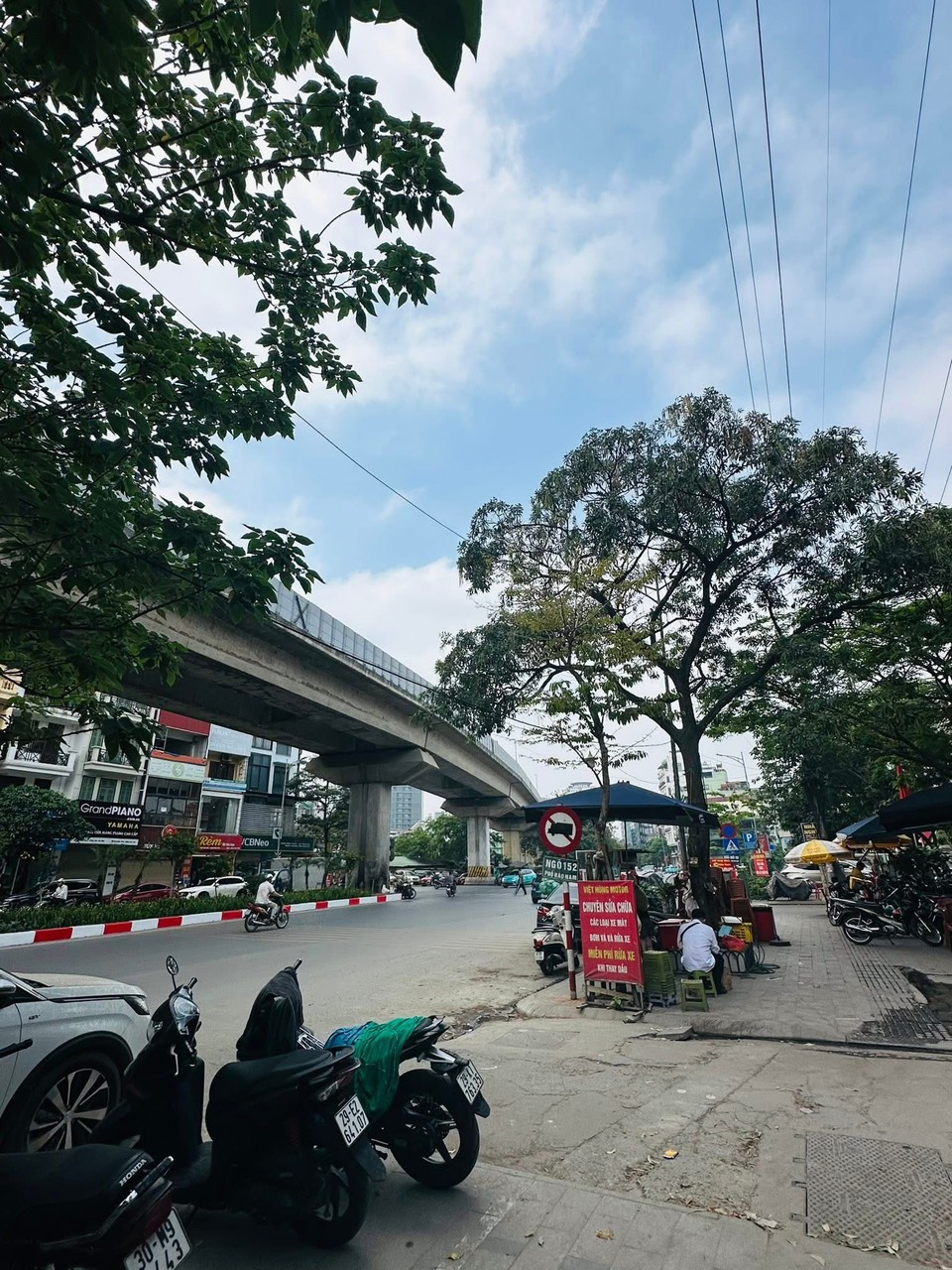 MẶT PHỐ HÀO NAM - ÔTÔ TRÁNH, VỈA HÈ KINH DOANH ĐỈNH - 5 TẦNG THANG MÁY - GIÁ 36 TỶ - Ảnh 1