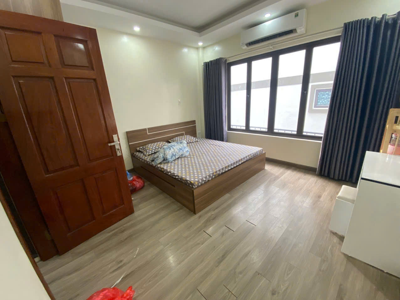 TÔI CHÍNH CHỦ BÁN NHÀ 5 TẦNG ĐƯỜNG HOÀNG MAI, GIÁ RẺ NHẤT THỊ TRƯỜNG - Ảnh 2