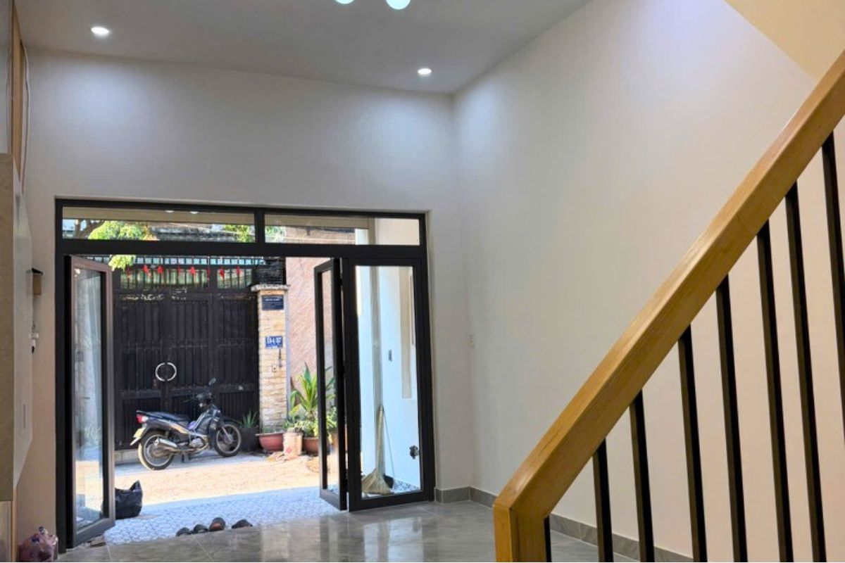 Hẻm Vip Xe Hơi Thông Lâm Thị Hố, 42m2, Nhà Đẹp, 2 Tầng, Tân Chánh Hiệp, Quận 12 - Ảnh 1