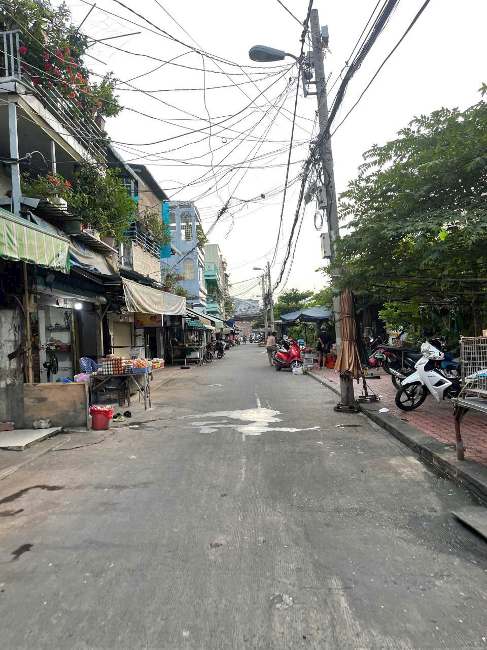 Nhà MTNB5m Ngay Chợ Tân Thuận Đông Q7. 1 lầu giả. DTSD 113m2 Giá 5.5 tỷ - Ảnh 1
