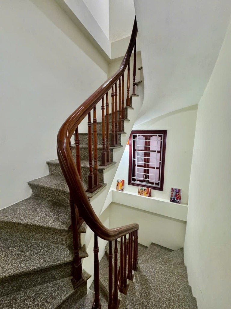 🧑‍💼🧑‍💼🧑‍💼 - NHÀ 4 TẦNG CỰC ĐẸP SÁT MẶT PHỐ - CẦU GIẤY - 50M2 - GẦN 14 TỶ - Ảnh 3