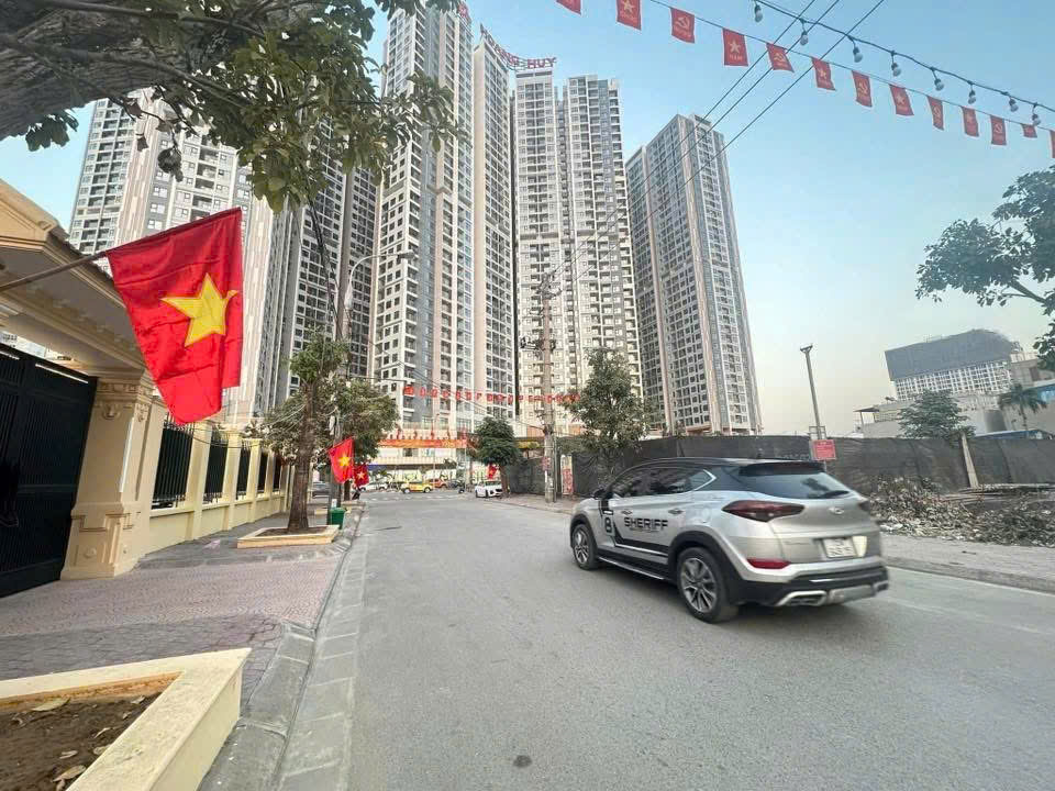 Bán đất mặt đường 633 Thiên Lôi - 82m, MT 5, Giá 6.56 tỉ, đường cực to - Ảnh 1