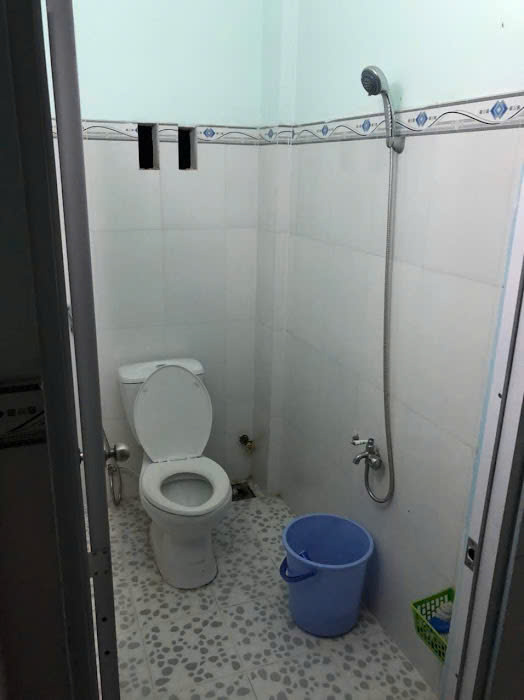 Bán nhà 2 Lầu MẶT TIỀN kinh doanh,giá cực kì hiếm gặp, chỉ nhỉnh 3 tỷ - Ảnh 4