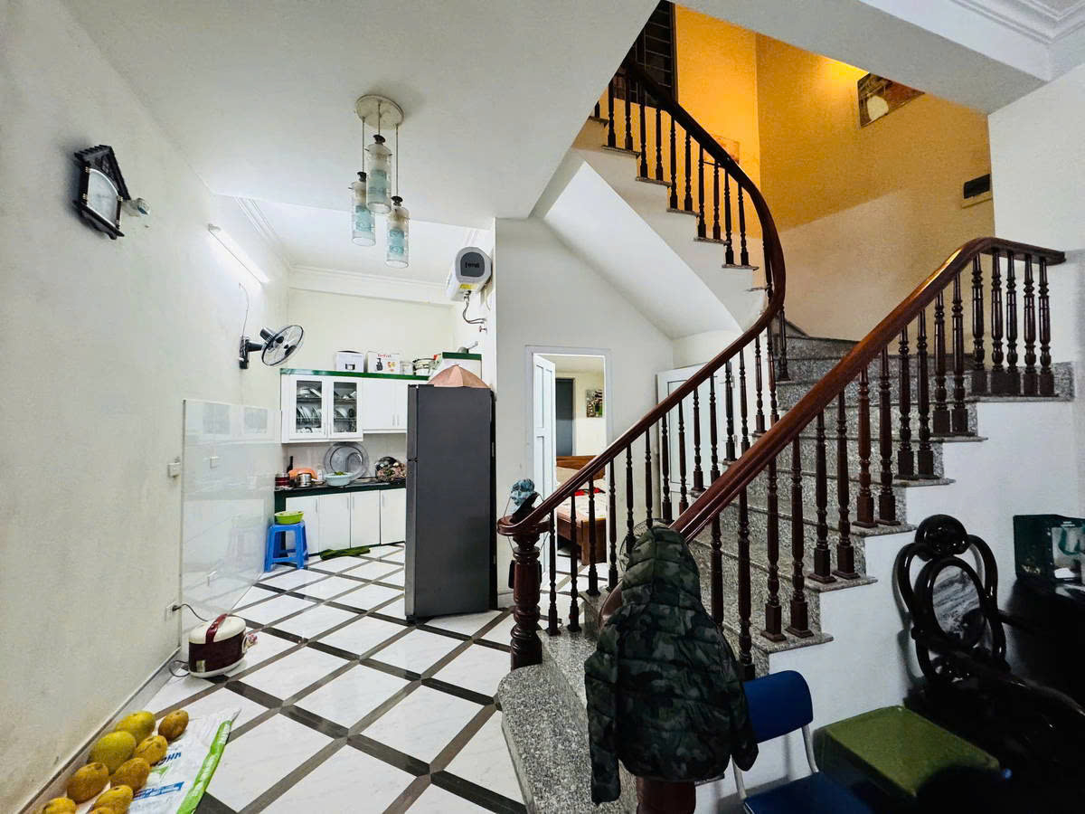 BÁN NHÀ THỤY KHUÊ, TÂY HỒ. 82M2 3 TẦNG MT 6M GIÁ 15 TỶ- NHÀ MẶT NGÕ- GIÁ CHẤP ĐẦU TƯ - Ảnh chính