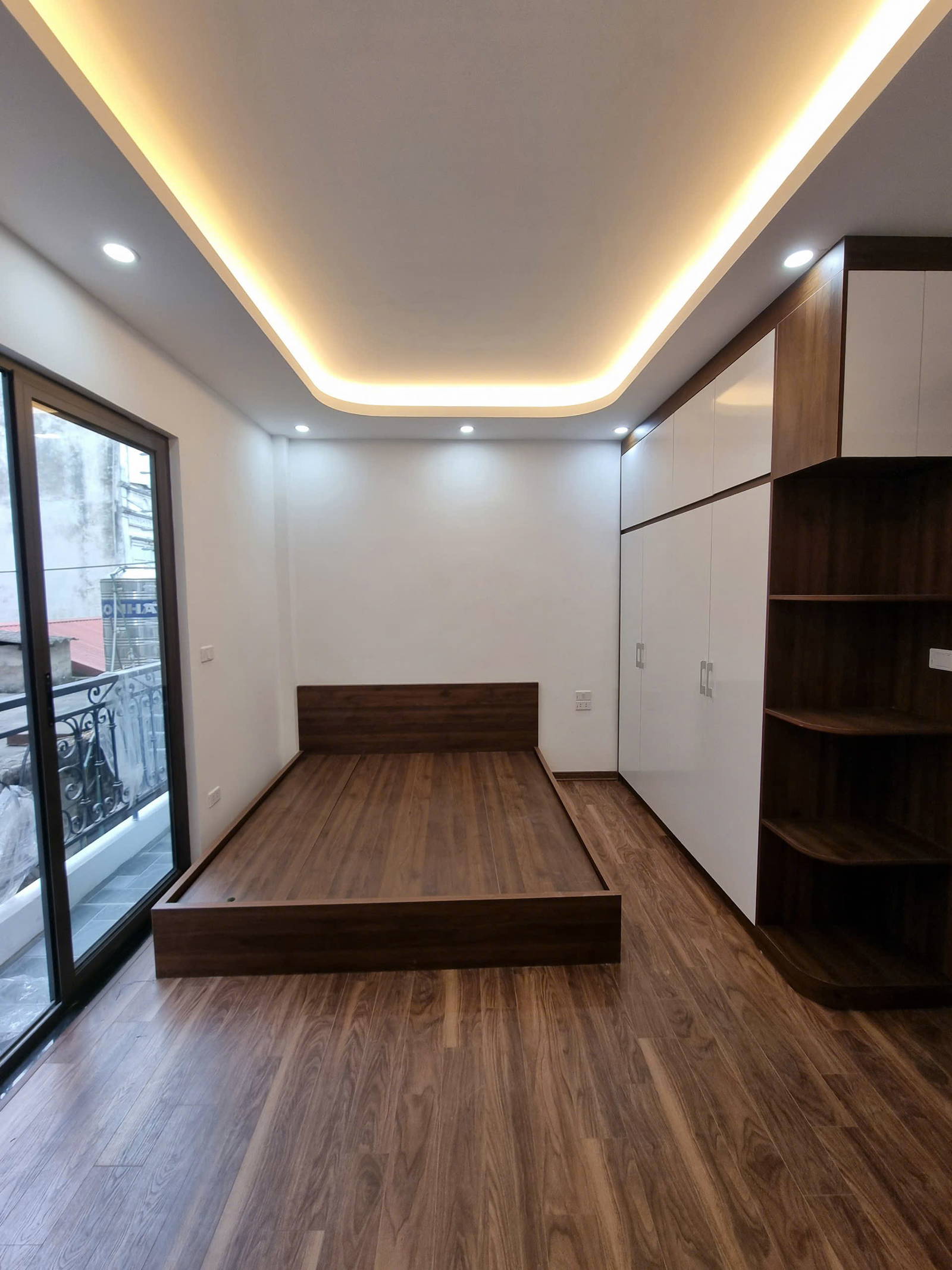 Bán Nhà Tân Mai. Hoàng Mai. DT 30m2. MT 4,5m. 5 Tầng. Giá 6,48 Tỷ. - Ảnh chính