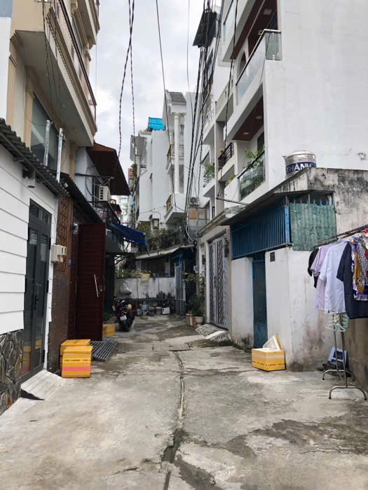 BÁN NHÀ HXH QUAY ĐẦU TRƯỜNG TRUNG HỌC PHẠM VĂN CHIÊU P8 GIÁ 3.5 TỶ - Ảnh 1