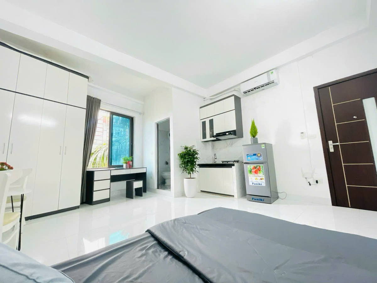 Bán Nhà Phùng Khoang. Nam Từ Liêm. 7 Tầng Thang Máy. Ô Tô. DT 121m2. MT 8m. Giá 24,4 Tỷ. - Ảnh chính