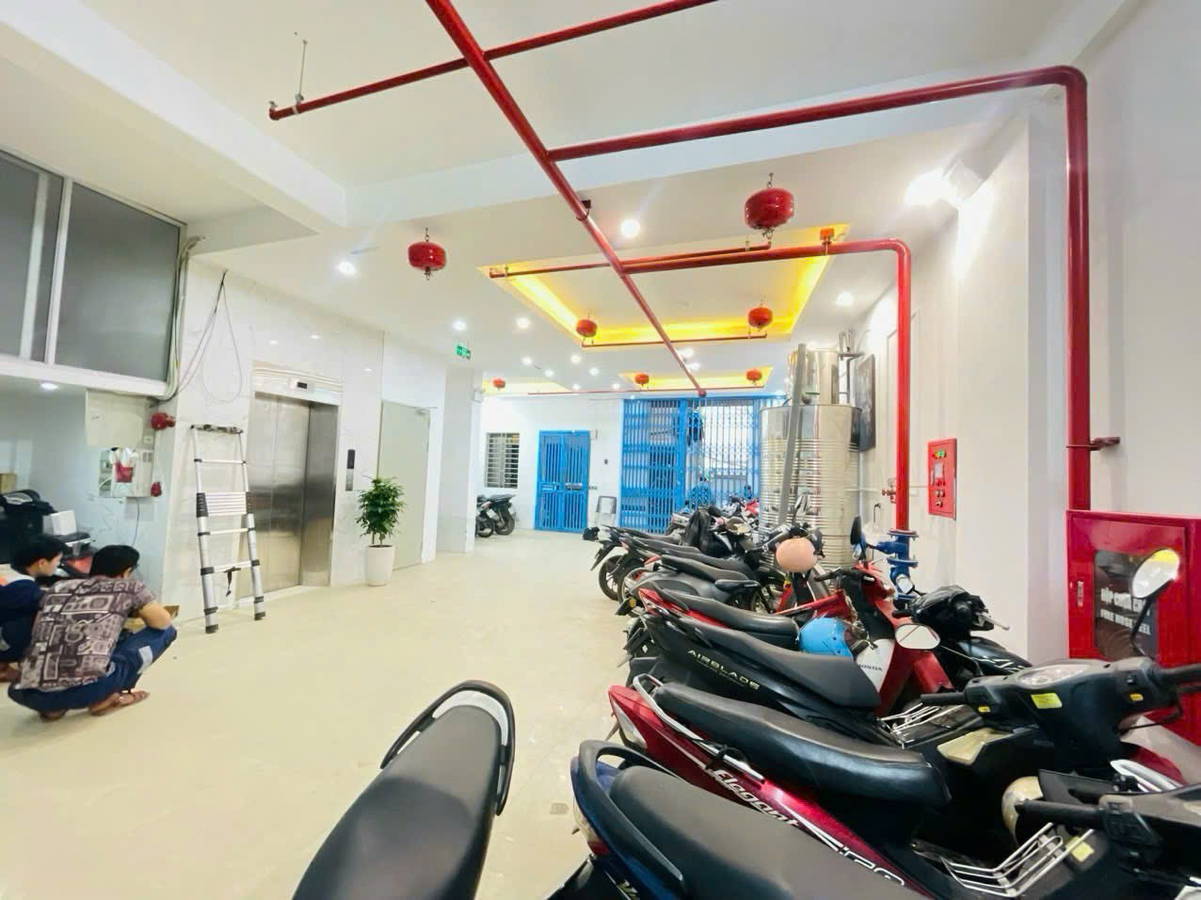 Bán Nhà Phùng Khoang. Nam Từ Liêm. 7 Tầng Thang Máy. Ô Tô. DT 121m2. MT 8m. Giá 24,4 Tỷ. - Ảnh 1