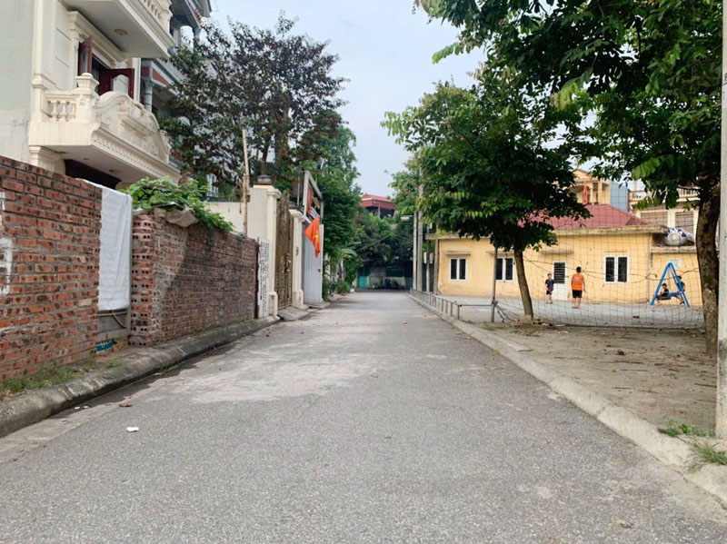 Cần bán 75m2, lưu không 25m, nhà 5 tầng tại tổ 5 Giang Biên. Đỗ ô tô trước cửa, view cực thoáng - Ảnh 4