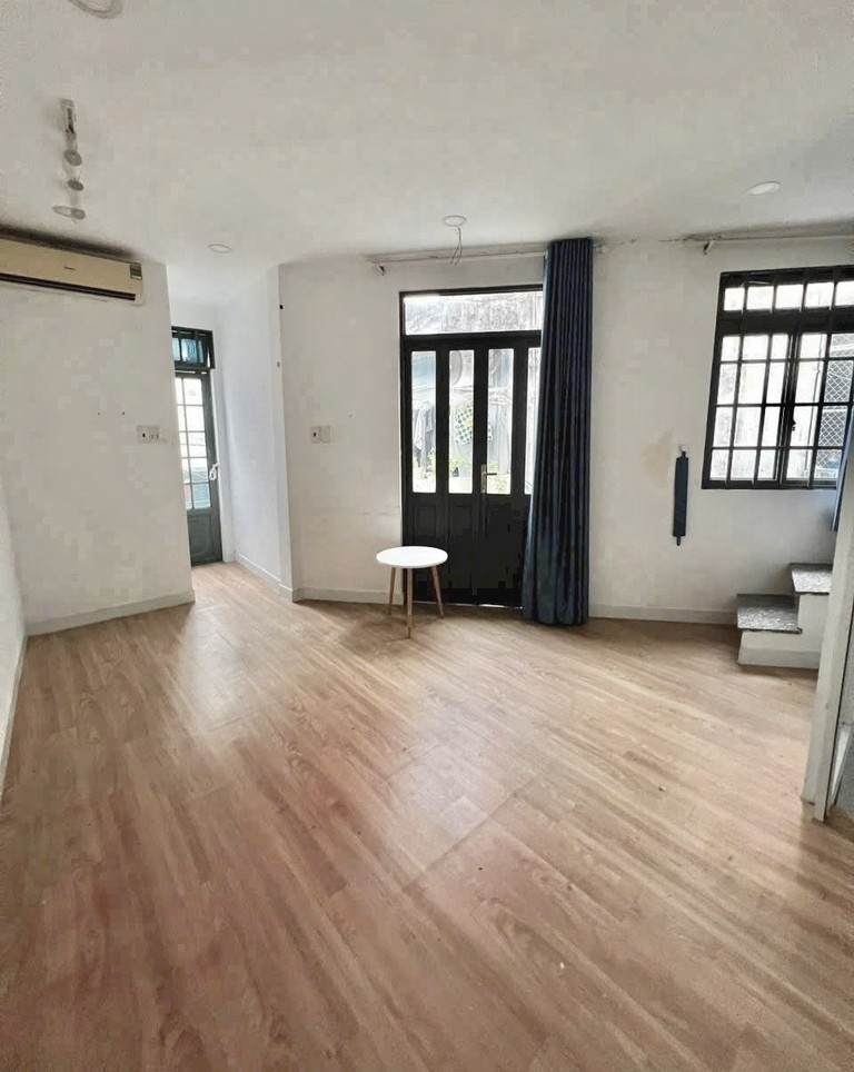 VIP Phan Xích Long–Đoàn Thị Điểm–Cách HẺM XE HƠI 5 nhà–3Tầng, hơn 3 tỷ - Ảnh 1