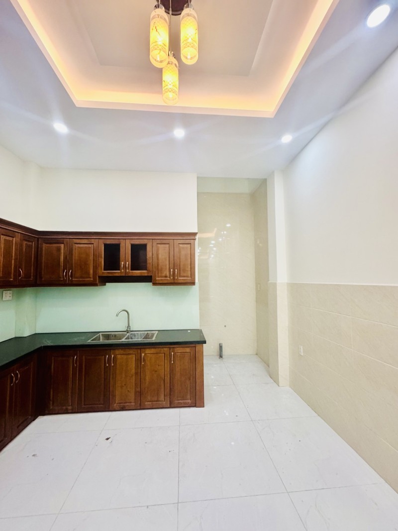 Bán nhà mặt phố Quốc Lộ 13, Thủ Đức, 60m², 4 tầng, 6.75  tỷ, sổ hồng - Ảnh 2