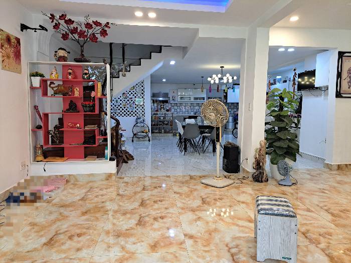 Bán nhà mặt tiền chợ Hưng Phú, ngang 7m, 4 tầng mới chỉ 12 tỷ - Ảnh 2