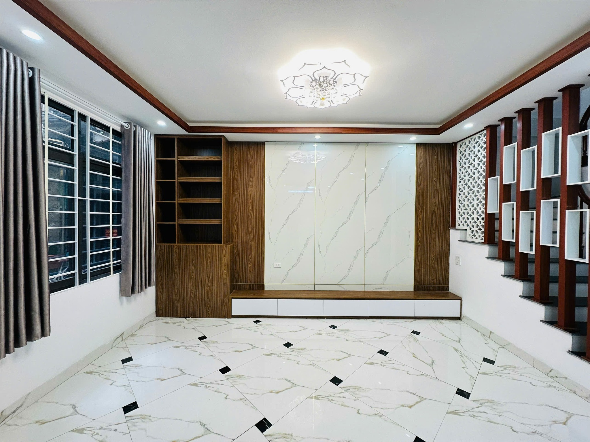 BÁN NHÀ VĂN HƯƠNG - LÔ GÓC – NGÕ BA GÁC LƯỢN – 60M2 – 7.2M MT – 12.7 TỶ - Ảnh chính