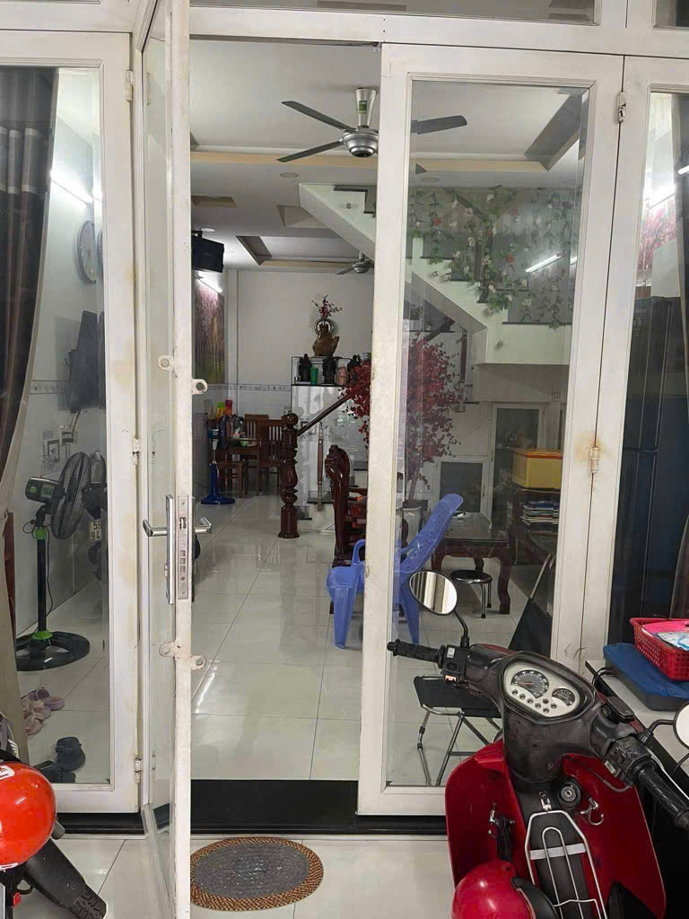 Nhà  bán ĐẸP, hẻm xe hơi, ở ngay, cho thuê liền, trung tâm quận Tân Bình,  chợ Phạm Văn Hai, Lê Văn - Ảnh chính