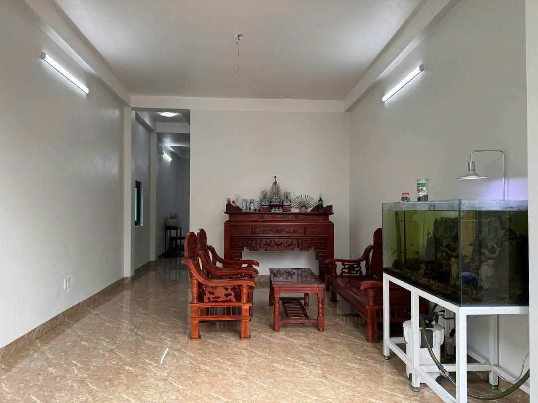 SẴN NHÀ VỀ Ở TẠI XÓM BÃI UY NỖ ĐÔNG ANH DT50M - Ảnh 3
