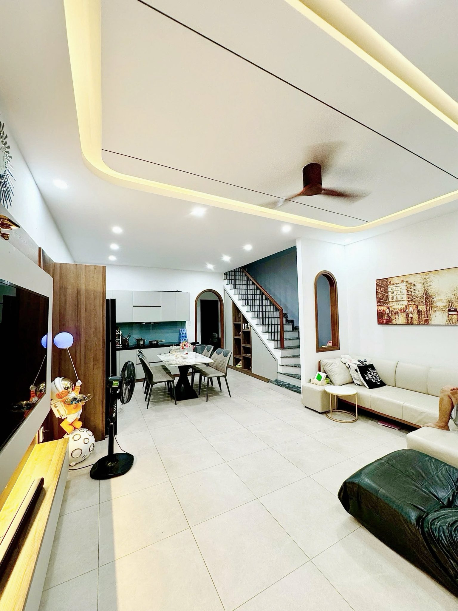 cần bán căn nhà Liên Hoa- Vĩnh Ngọc- Nha Trang mới xây dựng ở được 2 năm-ĐẦY ĐỦ NỘI THẤT - Ảnh 1
