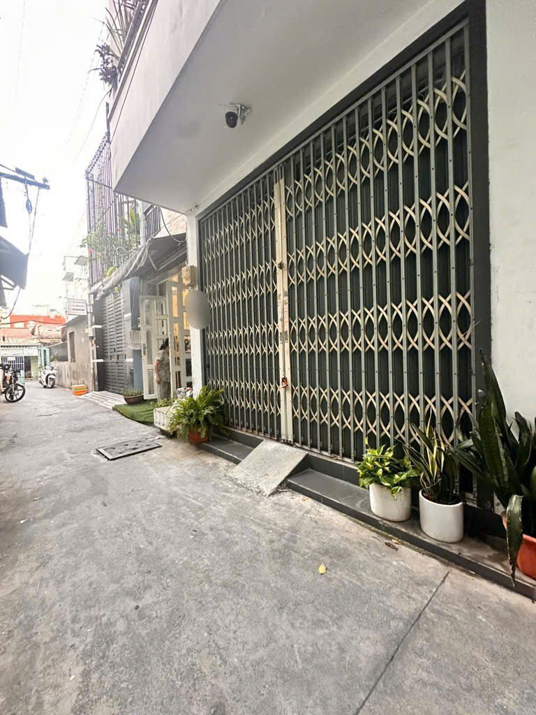 👉 52m2 - 3PN-HXH-Ngang 5M nở hậu 8M ❌ 2 Tầng – Q.GÒ VẤP - ĐH CÔNG NGHIỆP - CHỢ GÒ VẤP - Chỉ 4,95 Tỷ - Ảnh 2