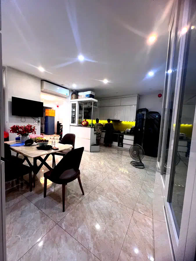 BÁN NHÀ LẠC LONG QUÂN, TÂY HỒ. 81M2 6 TẦNG MT 5M GIÁ 29,8 TỶ- OTO TRÁNH -10 RA MẶT PHỐ- SIÊU HIẾM - Ảnh 2