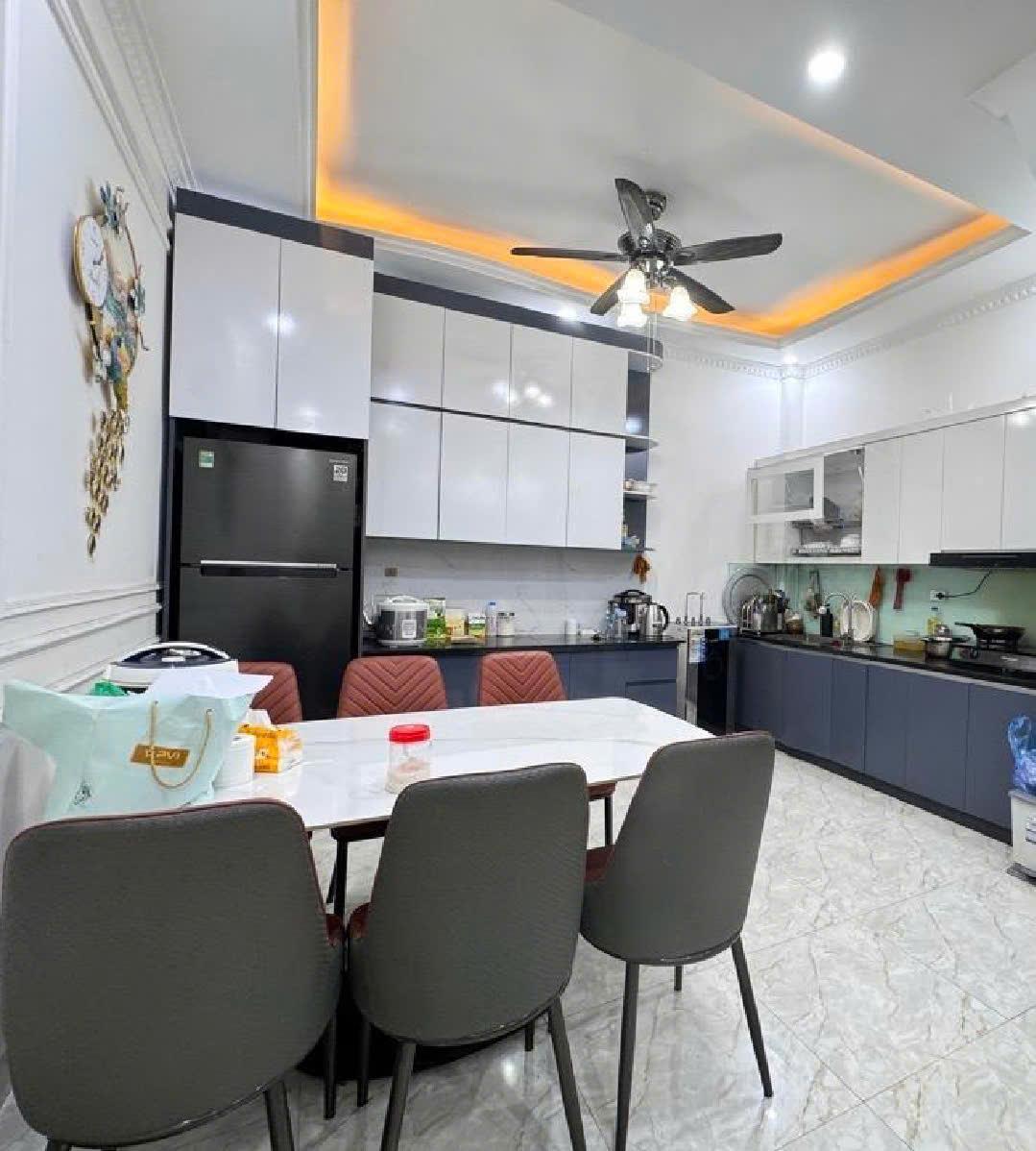 SIÊU PHẨM NHÀ ĐẸP NGÃ TƯ SỞ  – 5 TẦNG – 45M2- MT 4.4M – CHỈ 10.5 TỶ - Ảnh 1