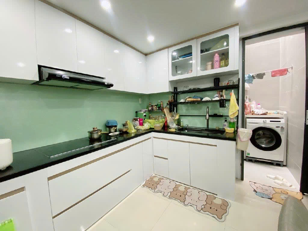 NHÀ MỚI ĐẸP NGAY VẠN HẠNH MALL – 3/2  QUẬN 10 - 50M 3 TẦNG  3PN - HOÀN CÔNG - GIÁ 8.3 TỶ TL. - Ảnh 2