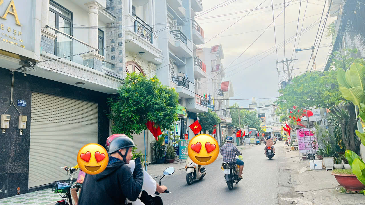 BÁN NHÀ MẶT TIỀN NGUYỄN PHÚC CHU - P.15 -TÂN BÌNH -112M2 - 4 TẦNG - NHỈNH 12 TỶ - Ảnh chính