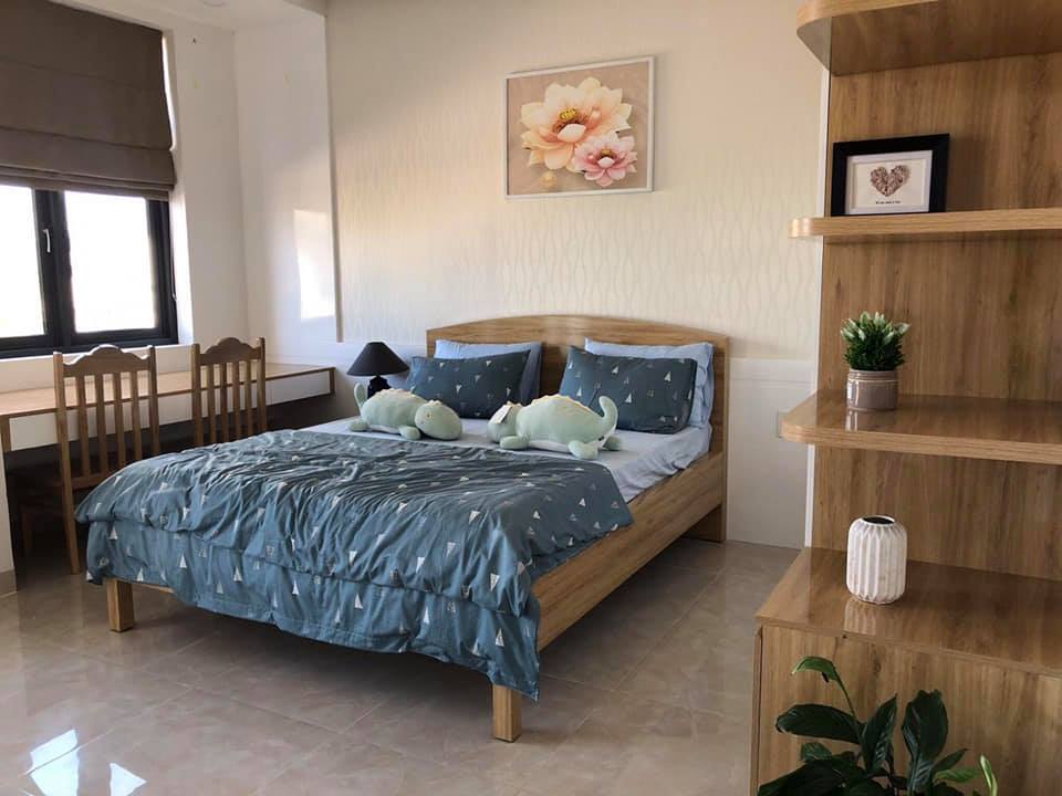 BÁN ĐẤT TẶNG NHÀ PHỐ LẠC LONG QUÂN - GIÁ RẺ - QUY HOẠCH ỔN ĐỊNH - SỔ ĐỎ NỞ HẬU - 78M CHỈ 15 TỶ - Ảnh 2