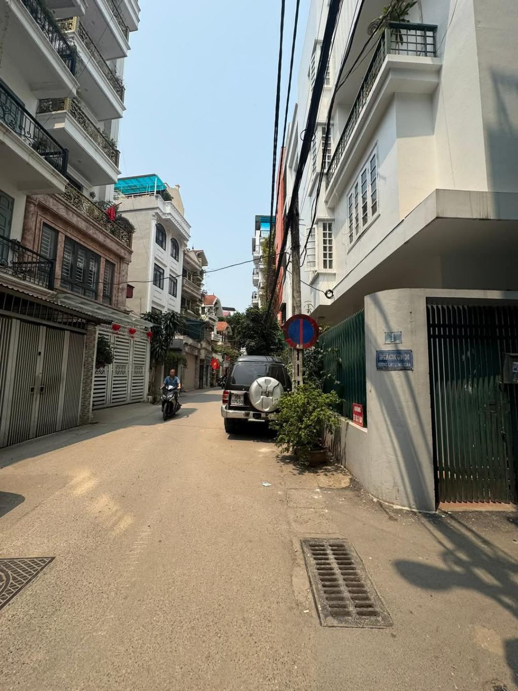 BÁN ĐẤT TẶNG NHÀ PHỐ LẠC LONG QUÂN - GIÁ RẺ - QUY HOẠCH ỔN ĐỊNH - SỔ ĐỎ NỞ HẬU - 78M CHỈ 15 TỶ - Ảnh chính