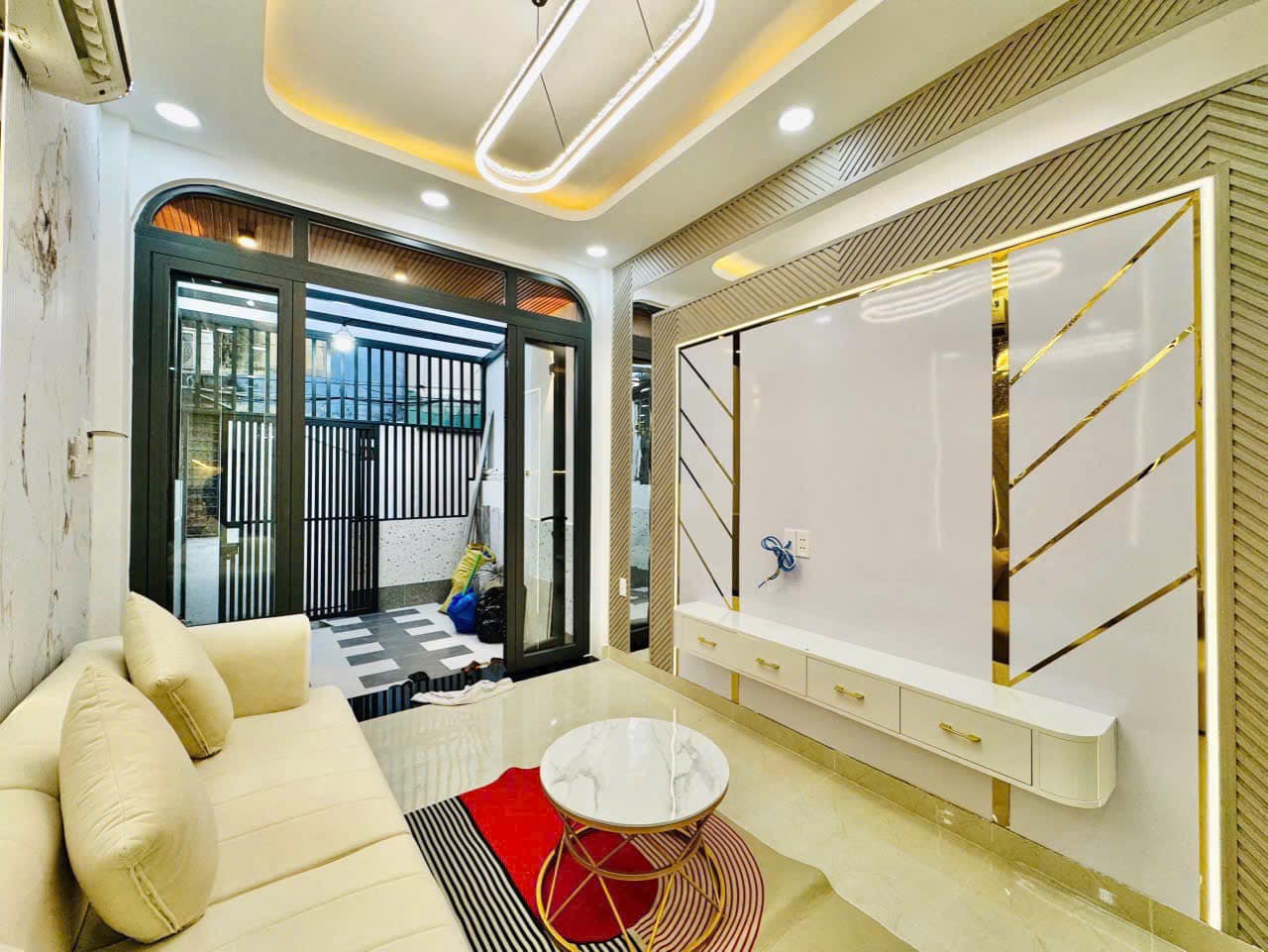 HÀNG HIẾM HỒ TÙNG MẬU – PHÂN LÔ Ô TÔ TRÁNH – THANG MÁY – FULL NỘI THẤT – DÒNG TIỀN 700TR/NĂM – GIÁ - Ảnh chính