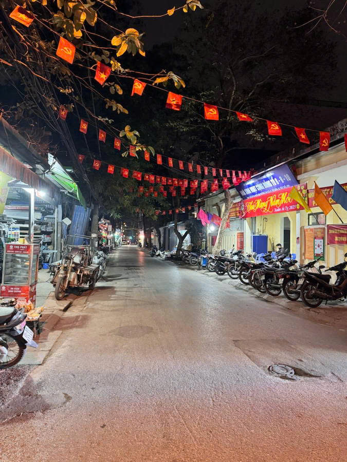 BÁN BIỆT THỰ ÂU CƠ, TÂY HỒ. 197M2 4 TẦNG MT 10M- GIÁ 14,5 TỶ- Ô TÔ TRÁNH - NGÕ THÔNG - GARA Ô TÔ - - Ảnh chính