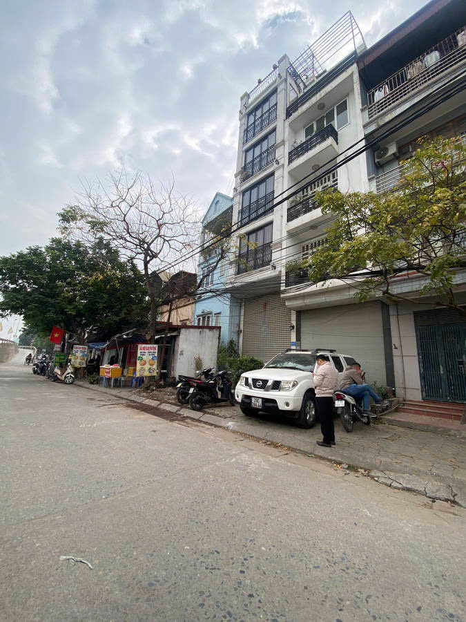 BÁN NHÀ ÂU CƠ, TÂY HÒ. 50M2 6 TẦNG MT 5M GIÁ 12,9 TỶ- NHÀ ĐẸP LONG LANH - MẶT PHỐ - VỈA HÈ RỘNG - - Ảnh chính