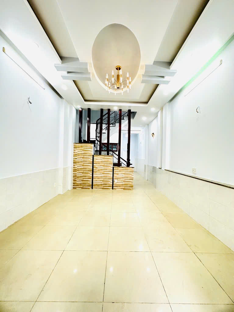 Bán Nhà Hẻm 6m Đường Hoàng Bật Đạt,Tân Bình, DT4x15m,3Tầng,4PN,3WC. - Ảnh 2