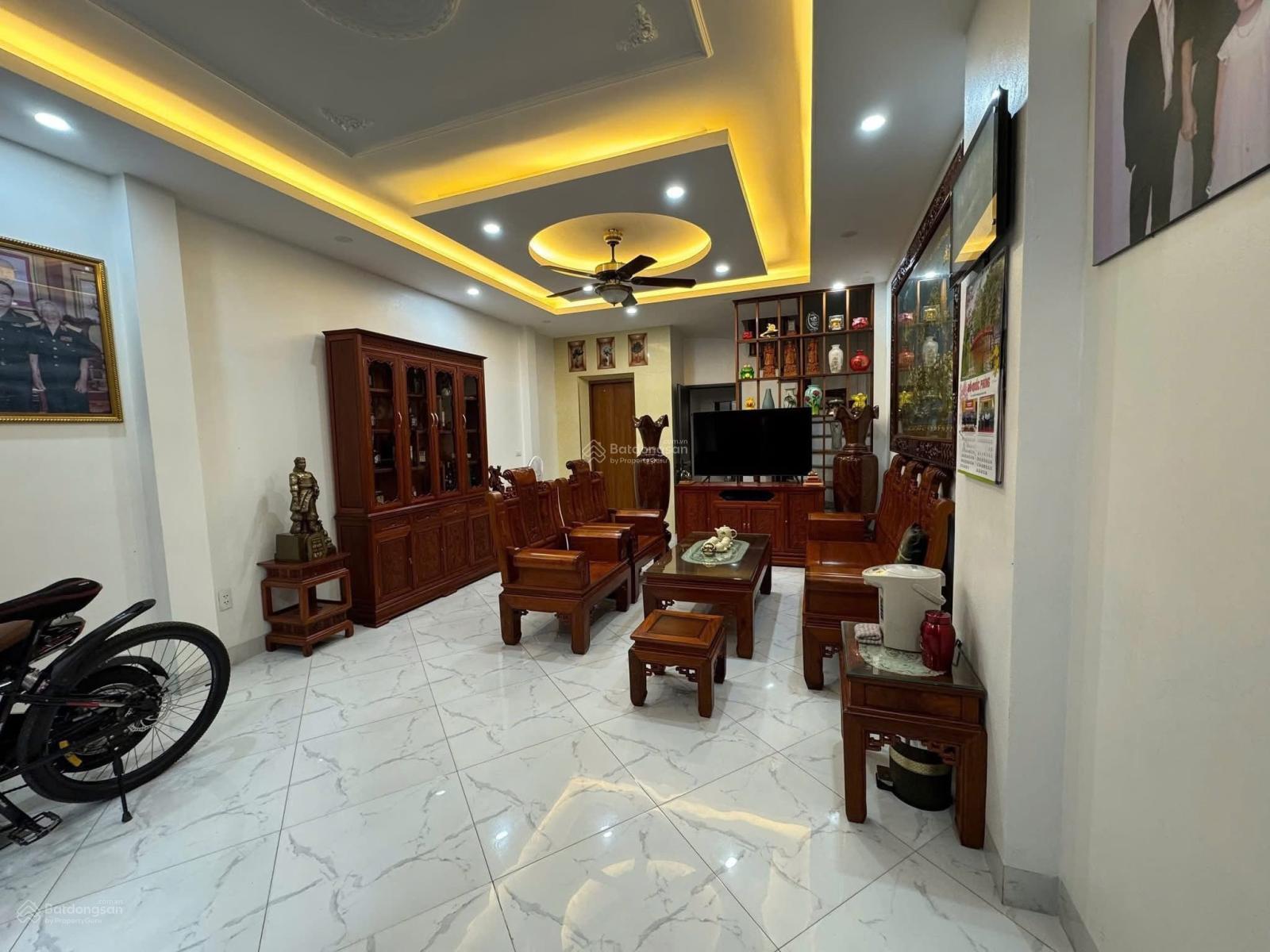 Bán nhà dân xây 48m2 x 5 tầng - thang máy - ngõ nông - ô tô đỗ cửa tại Phúc Lợi - LB - 7 tỷ nhỉnh - Ảnh 2