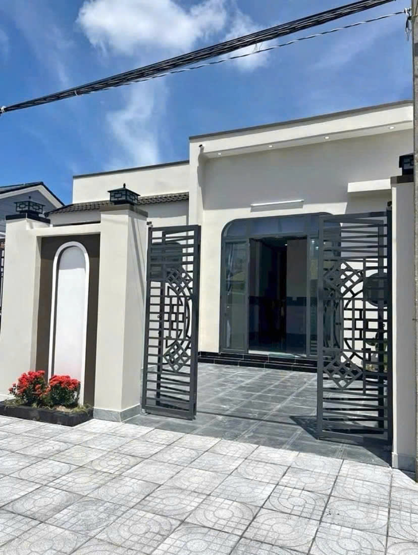 Nhà Ngộp bank Bán 620tr Đ.Lê Minh Nhựt, Huyện Củ Chi SHR 129m2 Gấp - Ảnh chính