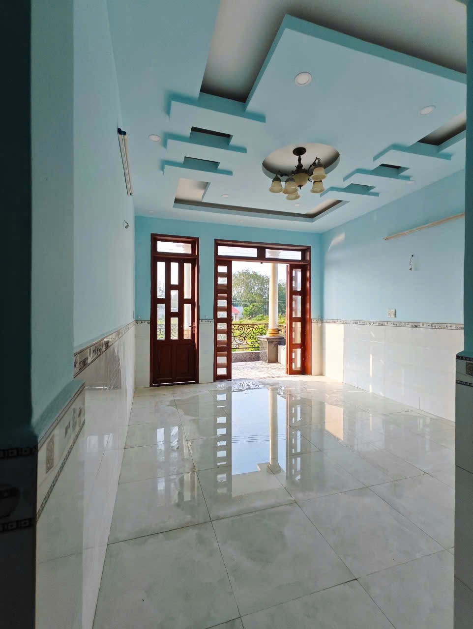 Nhà đẹp - Giá Tốt - CHÍNH CHỦ BÁN NHÀ PHỐ 1 TRỆT 1 LẦU – GẦN TP MỚI TÂN UYÊN, BÌNH DƯƠNG - Ảnh chính