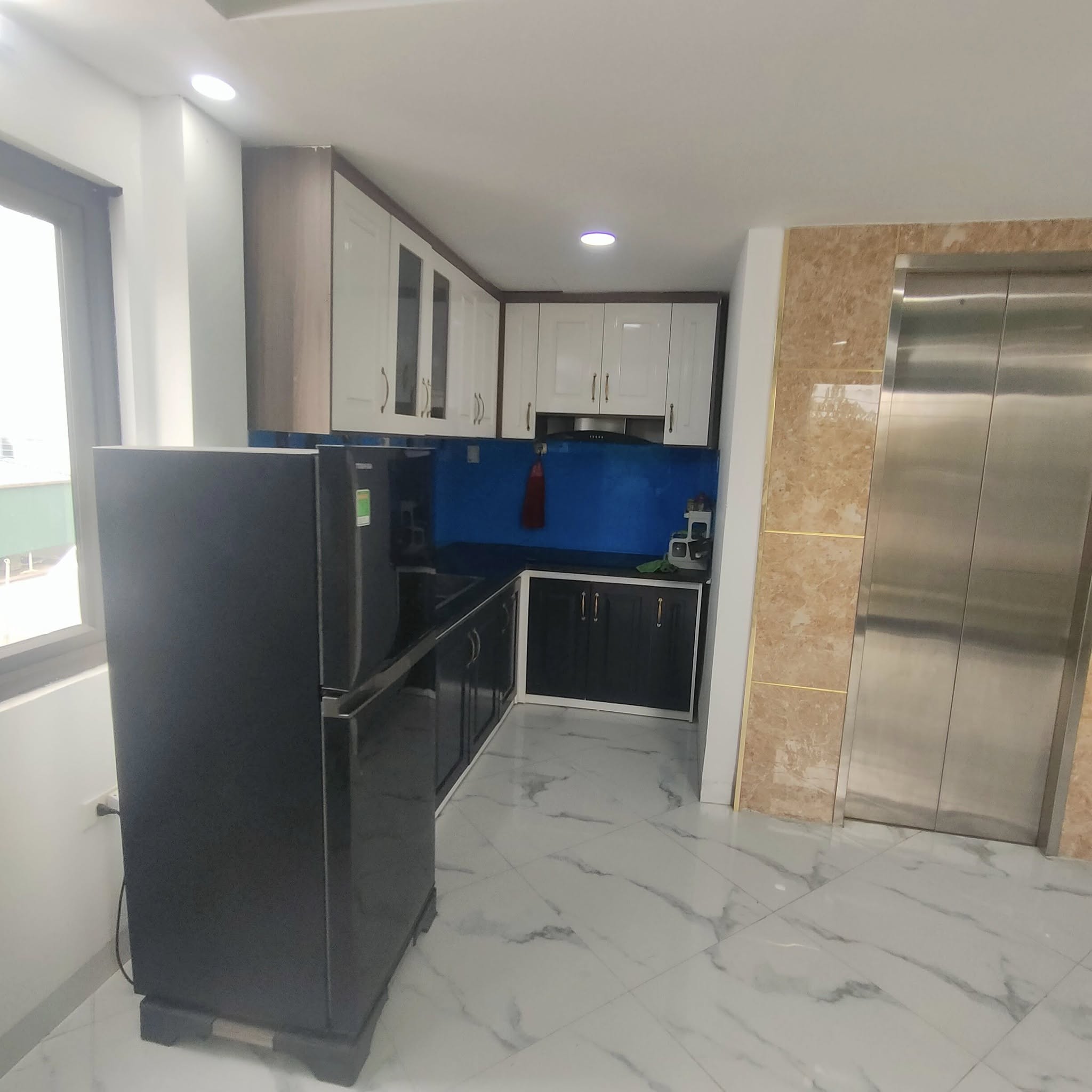 BÁN NHÀ KHƯƠNG HẠ, 7 TẦNG THANG MÁY, NGÕ NÔNG, GẦN Ô TÔ TRÁNH 12,3 TỶ - Ảnh 2