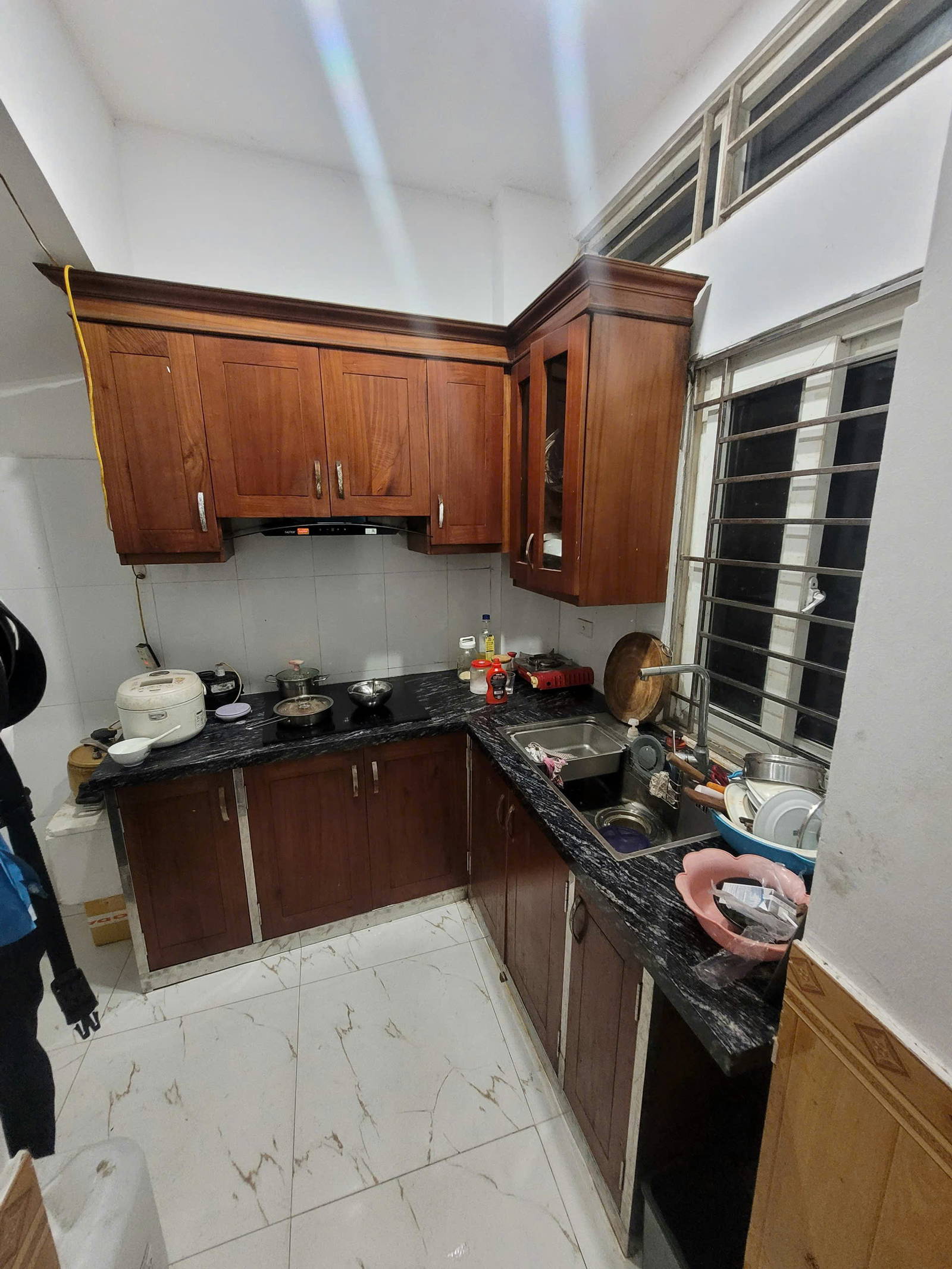 Chính chủ bán gấp nhà mặt tiền rộng, ngõ thông 97 Quan Nhân;  DT: 35 m2, 4 tầng.   6,9tỷ. - Ảnh 4