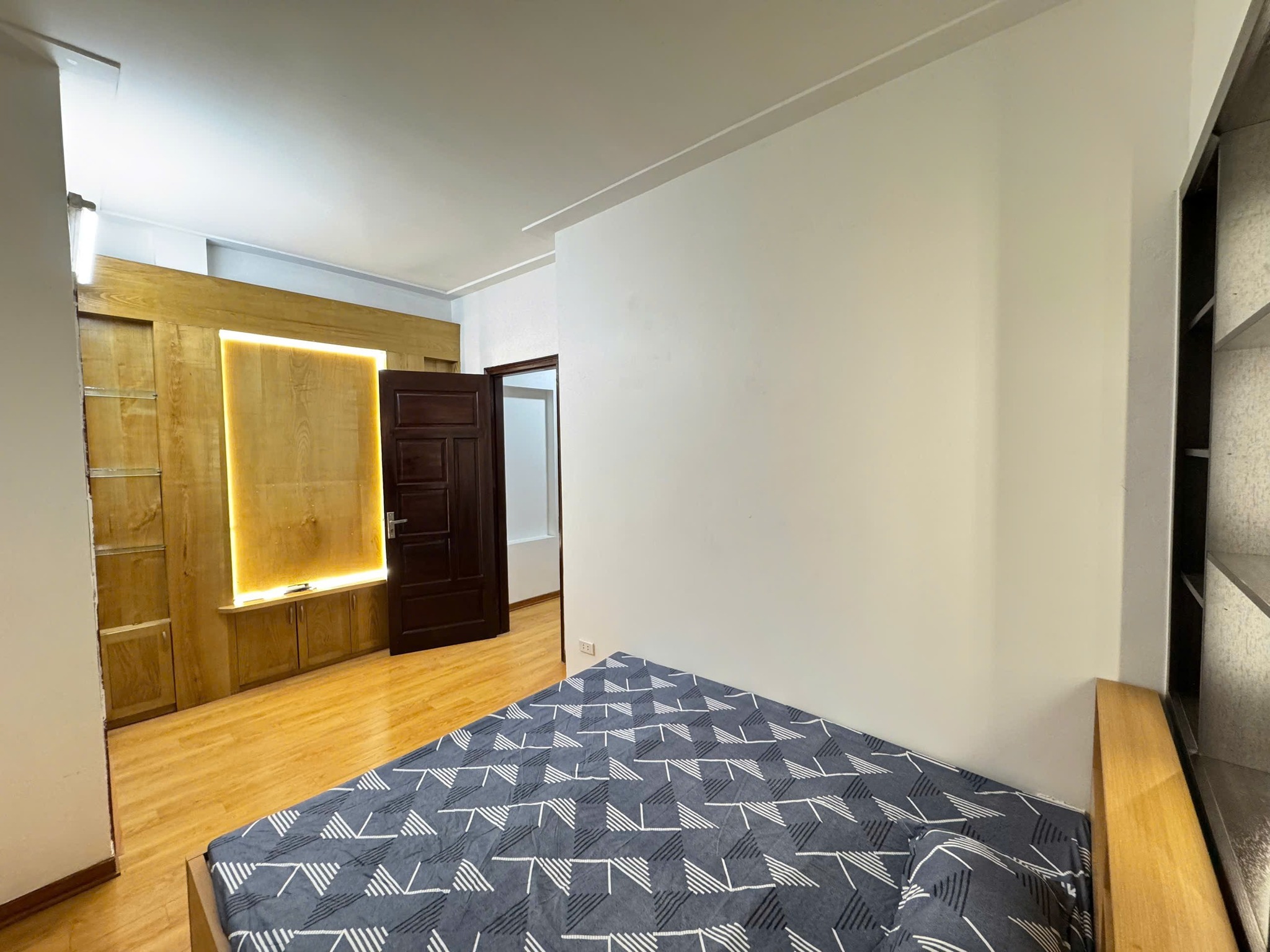Có 102 ! Khương Trung Thanh Xuân , 45m2 4 Tầng ,ngõ rộng thoáng , ba gác đỗ cửa, 7.5 tỷ. - Ảnh 3