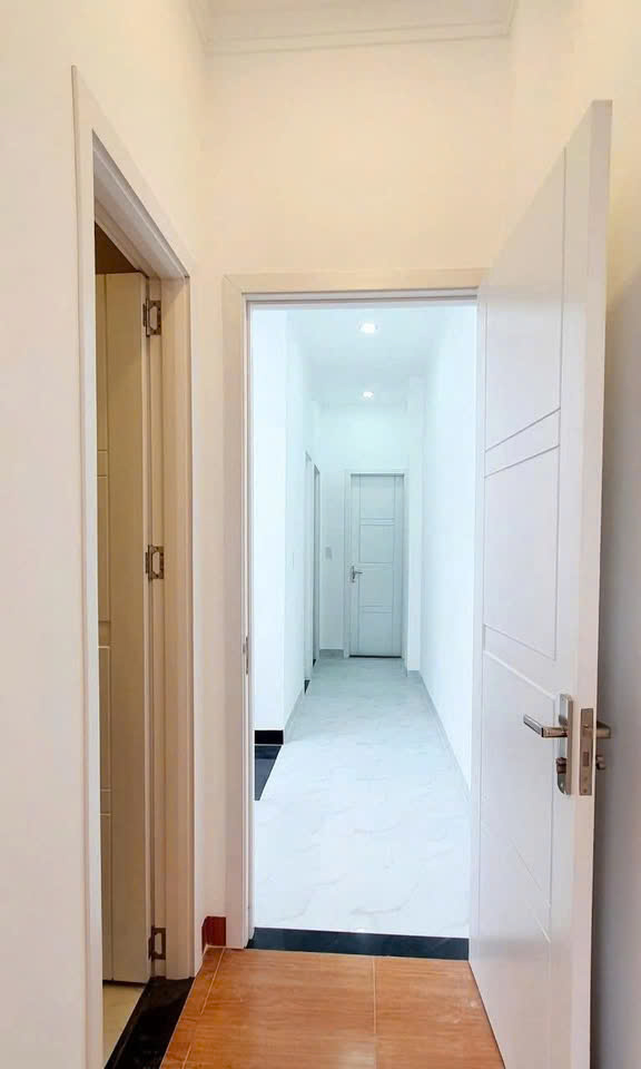 Cứu Chủ Ngộp Thở Cần Bán Gấp Căn Nhà 3 phòng ngủ Lỗ 200tr - Gần Cây xăng Huỳnh văn nghệ - Ảnh 3