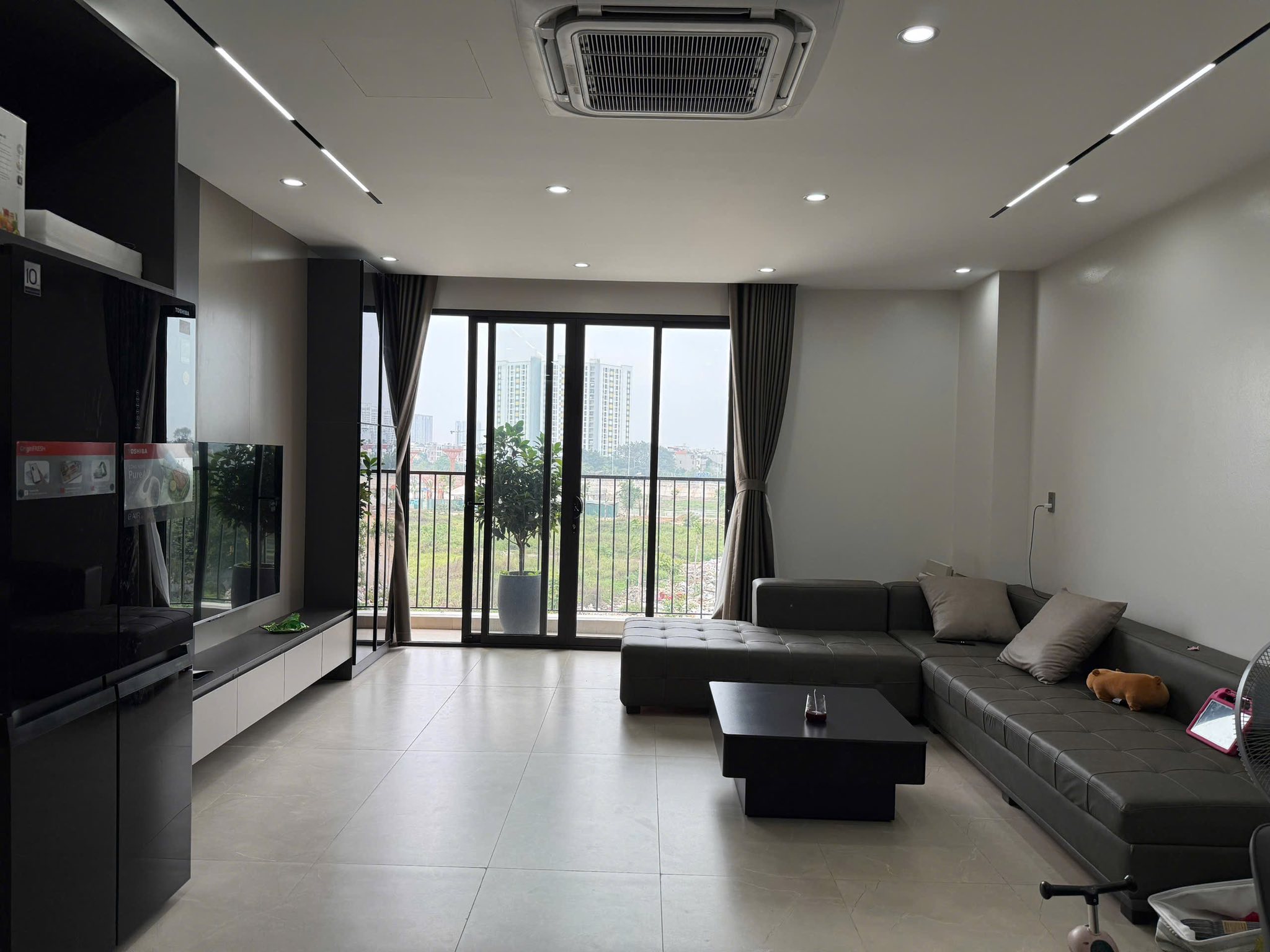 SIÊU PHẨM NHÀ TÁI ĐỊNH CƯ NGỌC THỤY – LONG BIÊN - PHÂN LÔ – GARA 2 Ô TÔ – THANG MÁY – FULL NỘI THẤT - Ảnh 4